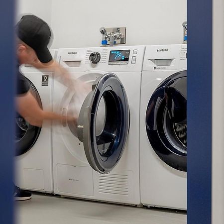 Koje Hostel ハンブルク エクステリア 写真