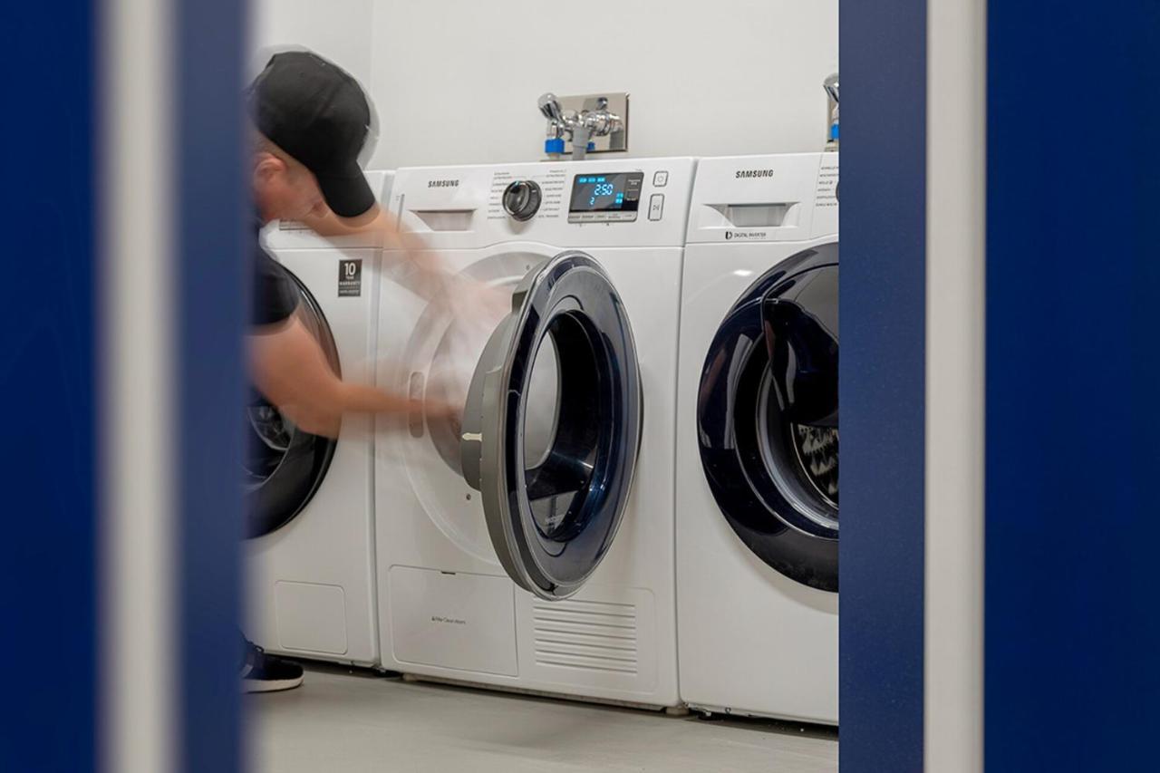 Koje Hostel ハンブルク エクステリア 写真
